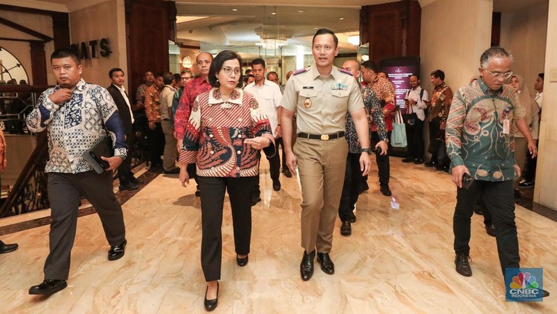 Menteri Keuangan Sri Mulyani dan Menteri ATR/BPN Agus Harimurti Yudhoyono (Ist Kiki Maulana/Kementerian ATR/BPN)