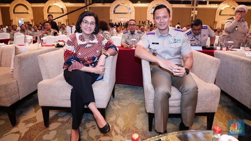 Menteri Keuangan Sri Mulyani dan Menteri ATR/BPN Agus Harimurti Yudhoyono (Ist Kiki Maulana/Kementerian ATR/BPN)