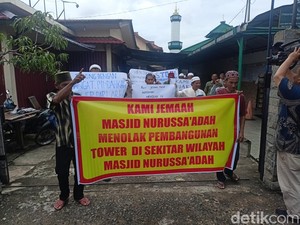 Jemaah Masjid di Palembang Protes Pembangunan Tower BTS Tanpa Sosialisasi