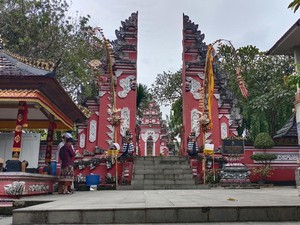 Pura Agung Sriwijaya di Palembang Bersiap Jelang Kuningan dan Nyepi