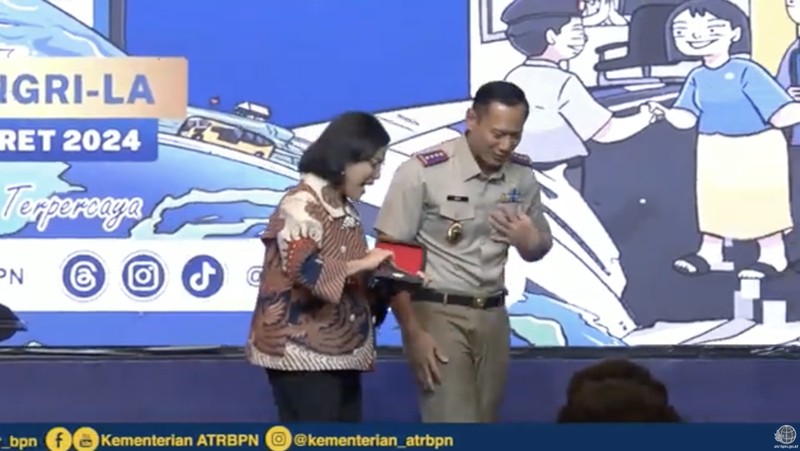 Menteri Keuangan Sri Mulyani dan Menteri ATR/BPN Agus Harimurti Yudhoyono (Ist Kiki Maulana/Kementerian ATR/BPN)