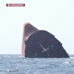 Houthi Makin Ngeri di Laut Arab, Tembak Rudal Jelajah ke Kapal Dagang