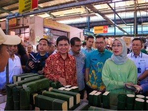 Sekda Tangsel dan Komisi IV DPR Tinjau Stok-Harga Pangan Jelang Ramadhan