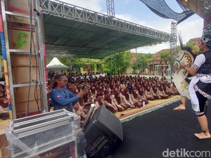 Wayang Wisata Istimewa, Cara Unik Pemkab Kulon Progo Sosialisasi ke Sekolah