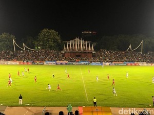 Semen Padang Dikalahkan PSBS Biak di Final Liga 2, Skor 0-3