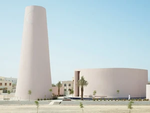 Unik! Menara Masjid Ini Bentuknya Kerucut