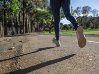 Terungkap! Ini Waktu Terbaik Jalan Kaki, Bukan Cuma Pagi Hari