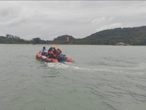 Asrul Hilang Terseret Ombak Saat Berenang Ambil Kail Pancing di Bangka