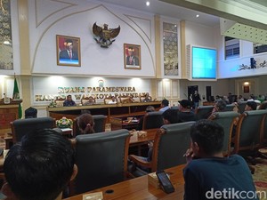 Pedagang Pasar 16 Ilir Palembang Hanya Diberi Kelonggaran Jualan Sebulan