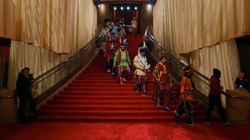 Suasana persiapan jelang Academy Awards ke-96 atau Oscars 2024 di Dolby Theatre, Los Angeles, California, Amerika Serikat, Sabtu (9/3/2024). (REUTERS/Maye-E Wong)