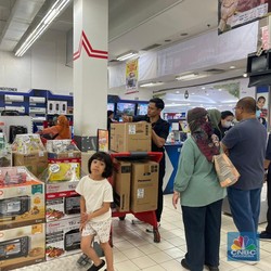 Serbu! Pesta Diskon Sampai 50%+20% di Transmart Full Day Sale Ada Lagi