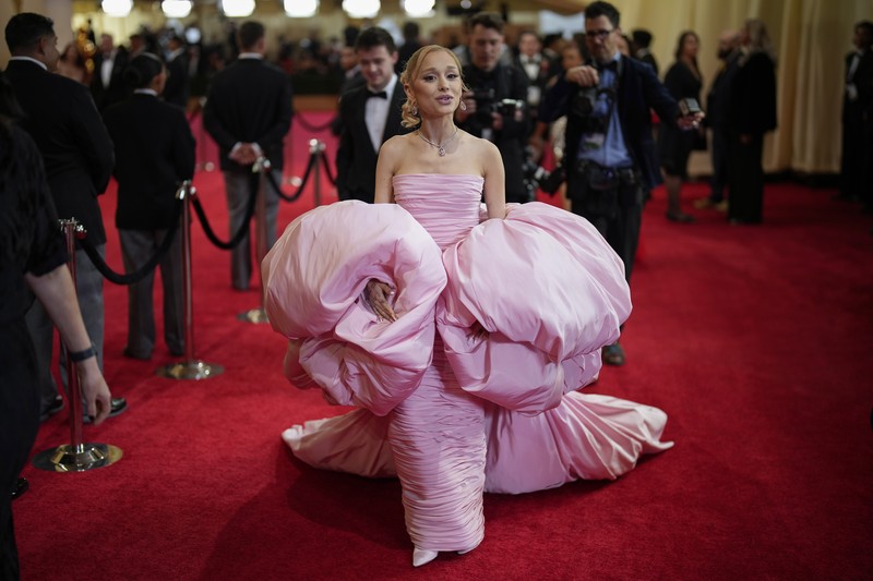 Emma Stone tiba di Oscar pada Minggu, 10 Maret 2024, di Teater Dolby di Los Angeles. Emma Stone tiba di Oscar pada Minggu, 10 Maret 2024, di Teater Dolby di Los Angeles. (Photo by Jordan Strauss/Invision/AP)