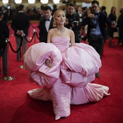 Resmi Cerai, Ariana Grande Wajib Bayar Mantan Suami Rp 19 M