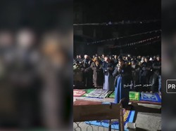Miris! Warga Gaza di Rafah Jalani Tarawih Pertama di Reruntuhan Masjid