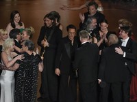 Euforia Aktor Oppenheimer Raih Best Picture di Oscar 2024