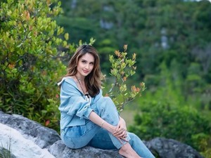 Cinta Laura Ingatkan Pentingnya Tinggal di Rumah yang Nyaman