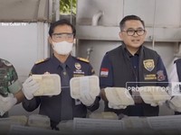 Video: Alasan 1 Ton Milk Bun Thailand Dibakar di RI