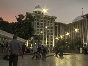 Video: Hikmah & Manfaat Menjalankan Ibadah Puasa
