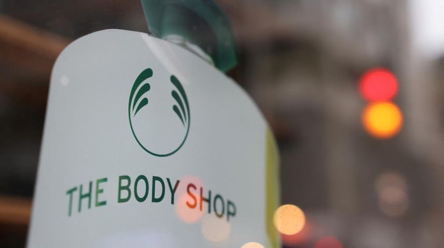 Perusahaan kosmetika ternama di dunia, The Body Shop bangkrut dan menutup ratusan tokonya d Amerika Serikat dan Kanada. Operasional perusahaan tertekan inflasi. (REUTERS/Hollie Adams) Perusahaan kosmetika ternama di dunia, The Body Shop bangkrut dan menutup ratusan tokonya d Amerika Serikat dan Kanada. Operasional perusahaan tertekan inflasi. (REUTERS/Hollie Adams)