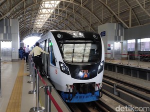 LRT Sumsel Angkut 321.105 Penumpang di Momen Libur Nataru
