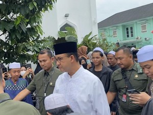 Anies Melayat ke Rumah Duka Habib Hasan Pimpinan Majelis Nurul Musthofa