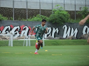 Lawan Borneo FC Besok, Bek PSS Sleman Janji Rebut Poin