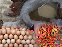 Miris Nasib Warga RI: Beras-Telur Mahal, Harga Gula Pecah Rekor Lagi