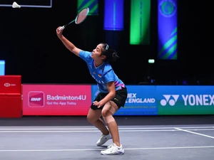 Cerita Gregoria yang Terganggu Flash Kamera Hingga Akhirnya Kalah