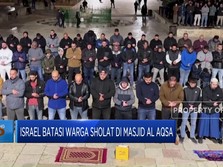 Video: Israel Batasi Warga Yang Ingin Sholat di Masjid Al Aqsa