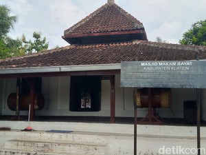Melihat Masjid Makam Bayat, Peninggalan Sultan Agung untuk Sunan Pandanaran
