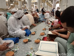 Jadwal Buka Puasa Hari Ini Kamis, 14 Maret 2024 Banjarmasin dan Sekitarnya