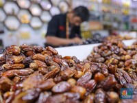 6 Merek Kurma Non Israel, Bisa Dibeli Buat Buka Puasa Lho