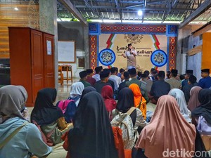 Mondok di Ponpes Bandung Ini Wajib Pakai Bahasa Inggris dan Arab