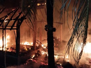 Warung Kelontong di Karangasem Terbakar gegara Dupa