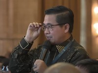 Walkot Banjarmasin Curhat: Ke Pontianak itu Paling Dekat Lewat Jakarta