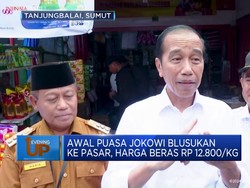 Video: Jokowi Blusukan ke Pasar, Harga Beras Rp 12.800/Kg