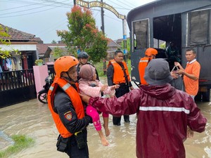 2.500 Orang Terdampak Banjir di Kudus, Puluhan Warga Mengungsi