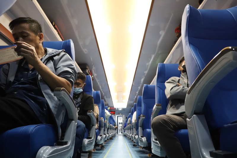 PT Kereta Api Indonesia (Persero) mengoperasikan Kereta Ekonomi New Generation pada KA (106) Gaya Baru Malam Selatan relasi Pasar Senen - Surabaya Gubeng mulai 14 Maret 2024 dan KA (105) Gaya Baru Malam Selatan relasi Surabaya Gubeng - Pasar Senen mulai 15 Maret 2024. PT Kereta Api Indonesia (Persero) mengoperasikan Kereta Ekonomi New Generation pada KA (106) Gaya Baru Malam Selatan relasi Pasar Senen - Surabaya Gubeng mulai 14 Maret 2024 dan KA (105) Gaya Baru Malam Selatan relasi Surabaya Gubeng - Pasar Senen mulai 15 Maret 2024. (Dok. KAI)