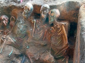Kuburan Massal Ini Berisi 1.000 Kerangka Korban Wabah