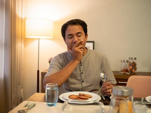 Pikir Lagi Kalau Mau Makan Sahur Tengah Malam, Ternyata Bisa Begini Efeknya