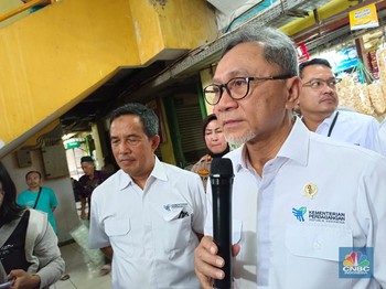 Mendag Zulhas Buka-bukaan Soal Serbuan Impor & Aturan Terbaru!