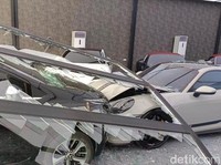 Deretan Fakta Mitsubishi Xpander Tabrak Porsche Rp 8,9 M di PIK 2