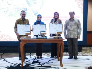 Pertamina & AKR Dapat Penugasan Salurkan BBM Subsidi Tahun Ini