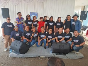 Posan Tobing hingga Novita Dewi Bikin Kompetisi Batak Bernyanyi