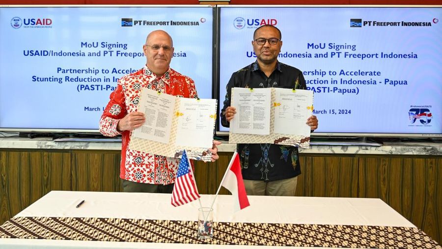 PT Freeport Indonesia (PTFI) menandatangani kemitraan dengan
Badan Pengembangan Internasional Amerika Serikat (USAID) dalam program Partnership to
Accelerate Stunting Reduction in Indonesia for Papua Chapter (PASTI Papua), di Jakarta, Jumat (15/03/2024). (Dok. PT Freeport Indonesia)