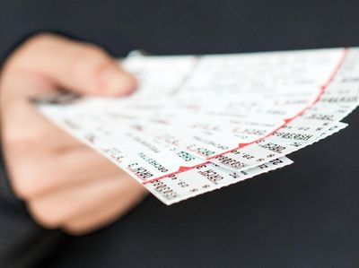 Gara-Gara Tiket Palsu, Warga RI Rugi Rp 1 Triliun