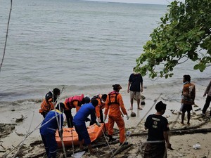 1 Kru Kapal Tenggelam di Selayar Ditemukan Tewas, 20 Lainnya Masih Hilang