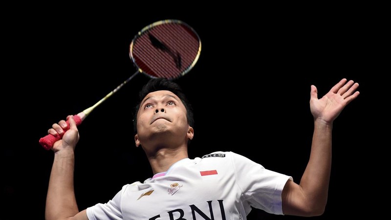 Indonesia's Anthony Sinisuka Ginting plays a shot during the men's singles semi final match against France's Christo Popov at the All England Open Badminton Championships at the Utilita Arena in Birmingham, England, Saturday, March 16, 2024. (AP Photo/Rui Vieira)