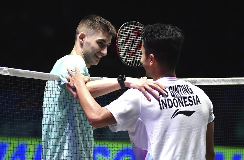 Britain World Badminton Championships Indonesia's Anthony Sinisuka Ginting plays a shot during the men's singles semi final match against France's Christo Popov at the All England Open Badminton Championships at the Utilita Arena in Birmingham, England, Saturday, March 16, 2024. (AP Photo/Rui Vieira)