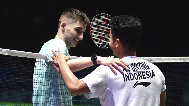 Indonesia's Anthony Sinisuka Ginting plays a shot during the men's singles semi final match against France's Christo Popov at the All England Open Badminton Championships at the Utilita Arena in Birmingham, England, Saturday, March 16, 2024. (AP Photo/Rui Vieira)